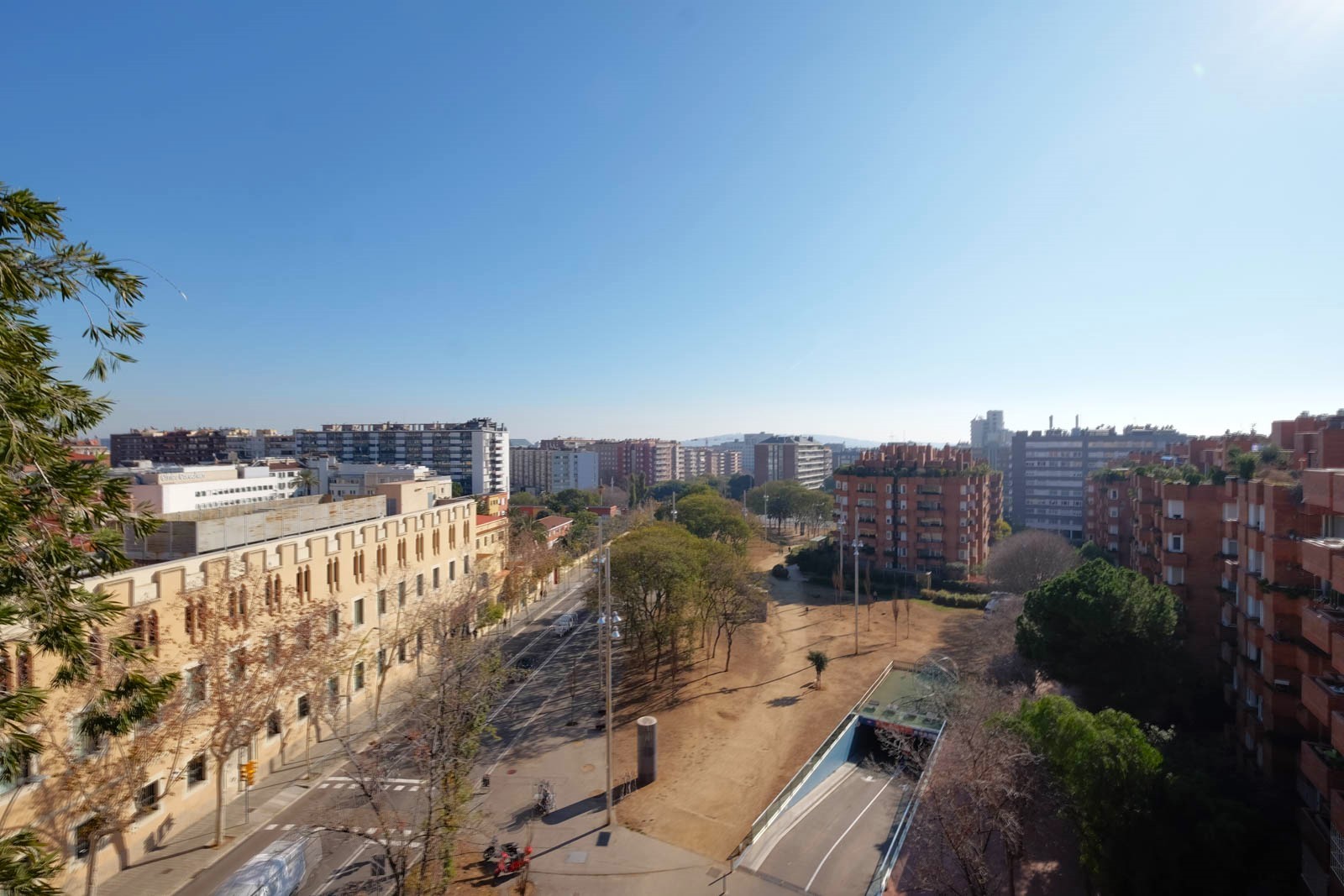 app.mge-alt - atico-de-lujo-sarria-terraza-zona