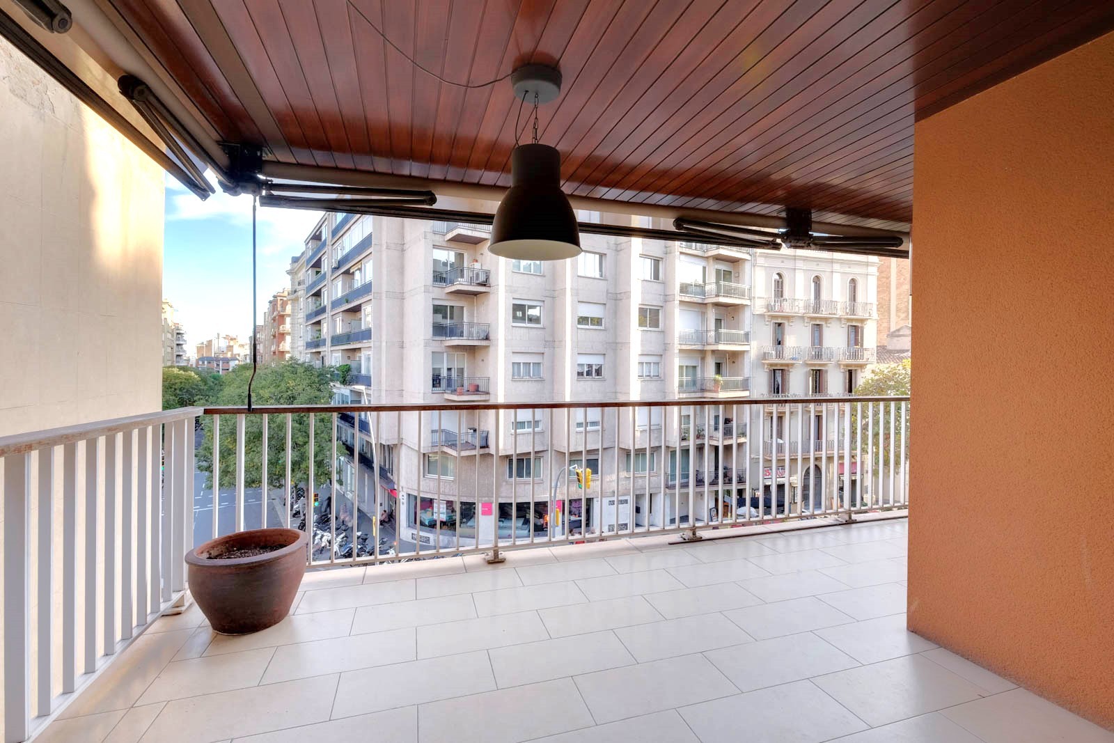 app.mge-alt - bonanova-plaza-bonanova