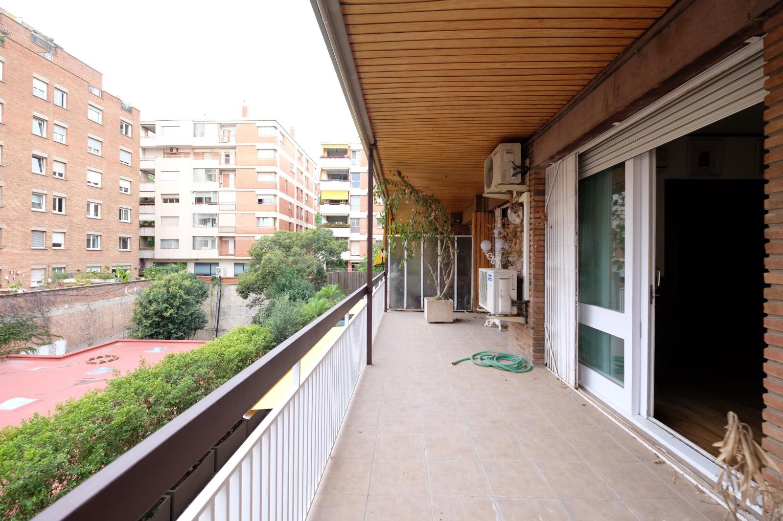 MG Inmobiliaria Barcelona - piso-tres-torrres-vergos-zona-alta-1603