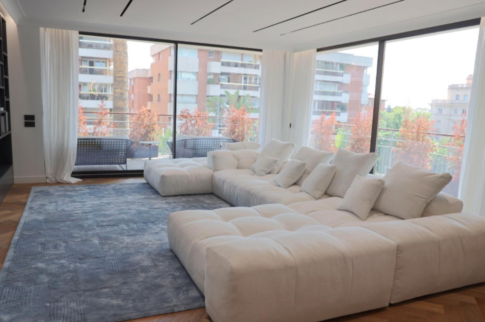 app.mge-alt - via-augusta-ganduxer-terraza