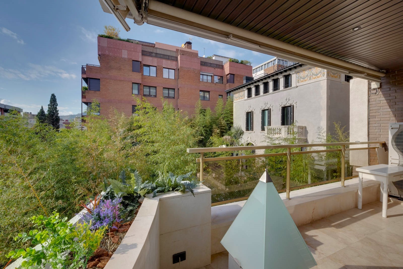 app.mge-alt - via-augusta-ganduxer-terrazas